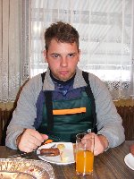 tudi med malico zaščiten.jpg