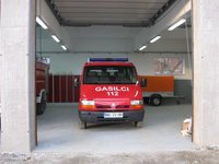 Kombi Renault za prevoz moštva