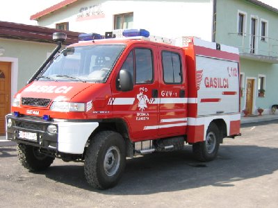 Novi gasilski avto 003.jpg