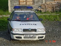 bosnian_cops.jpeg