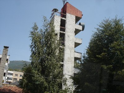 GASILSKI STOLP V BOSNI.JPG