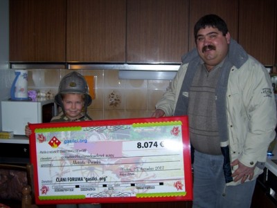 ANDY TER METOD Z ČEKOM.jpg