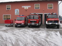 GVC 16/24 MB Unimog 1350L, letnik 1995, nadgradnja Pušnik (1996), črpalka Rosenbauer R 165<br />GVC 16/40 Tam 130 T10, letnik 1983, nadgradnja Karoserist, črpalka Turboinštitut<br />GVM-1 MB Sprinter 311 CDI, letnik 2001<br />PMB, TPV, letnik 1995 z MB 8/8 Rosenbauer Fox in opremo za trodelni napad