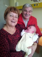 i kaka sta deda in babica.jpg