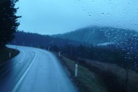 petek 31.1. vidna meja med žledom in dežjem